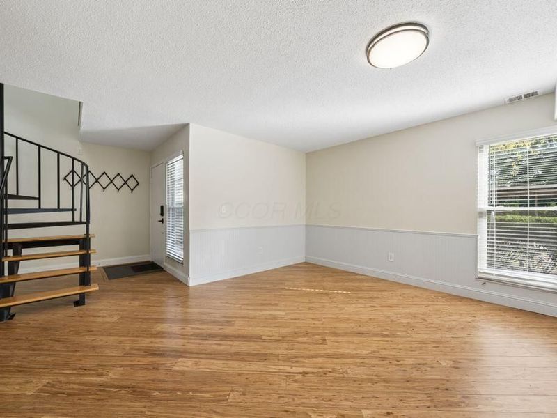 1259 Lake Shore Drive, Unit 230, Columbus, OH 43204 Photo 12