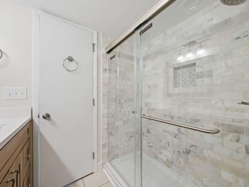 1259 Lake Shore Drive, Unit 230, Columbus, OH 43204 Photo 38