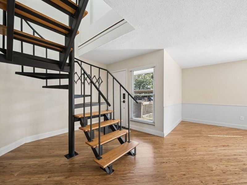 1259 Lake Shore Drive, Unit 230, Columbus, OH 43204 Photo 6