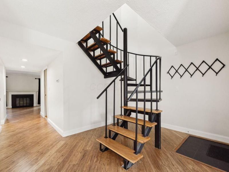 1259 Lake Shore Drive, Unit 230, Columbus, OH 43204 Photo 8
