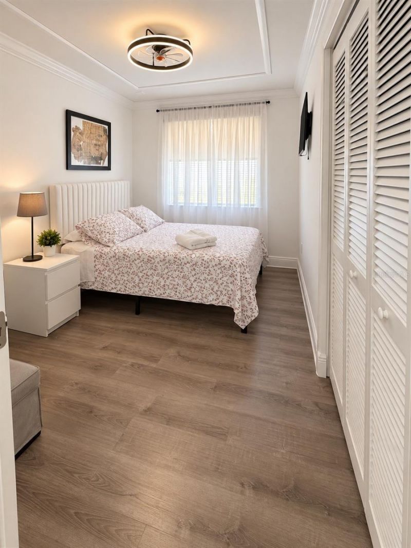 2533 10th Street , Sarasota, FL 34237 Photo