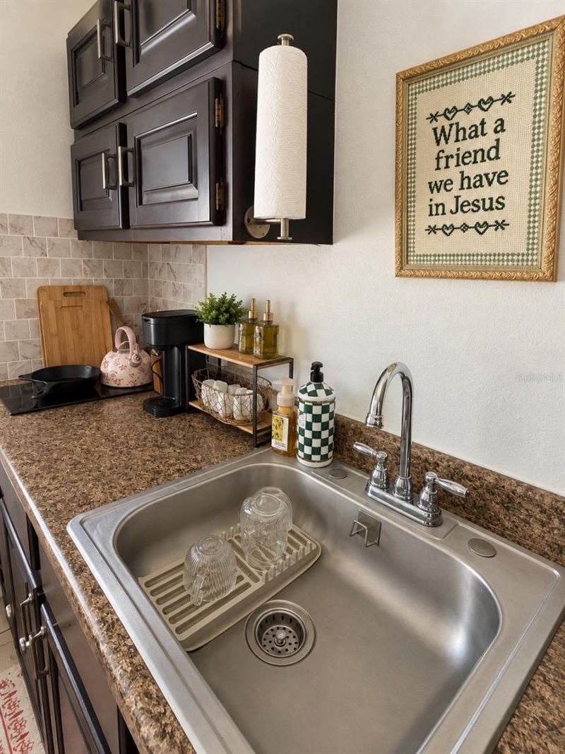 2533 10th Street , Sarasota, FL 34237 Photo