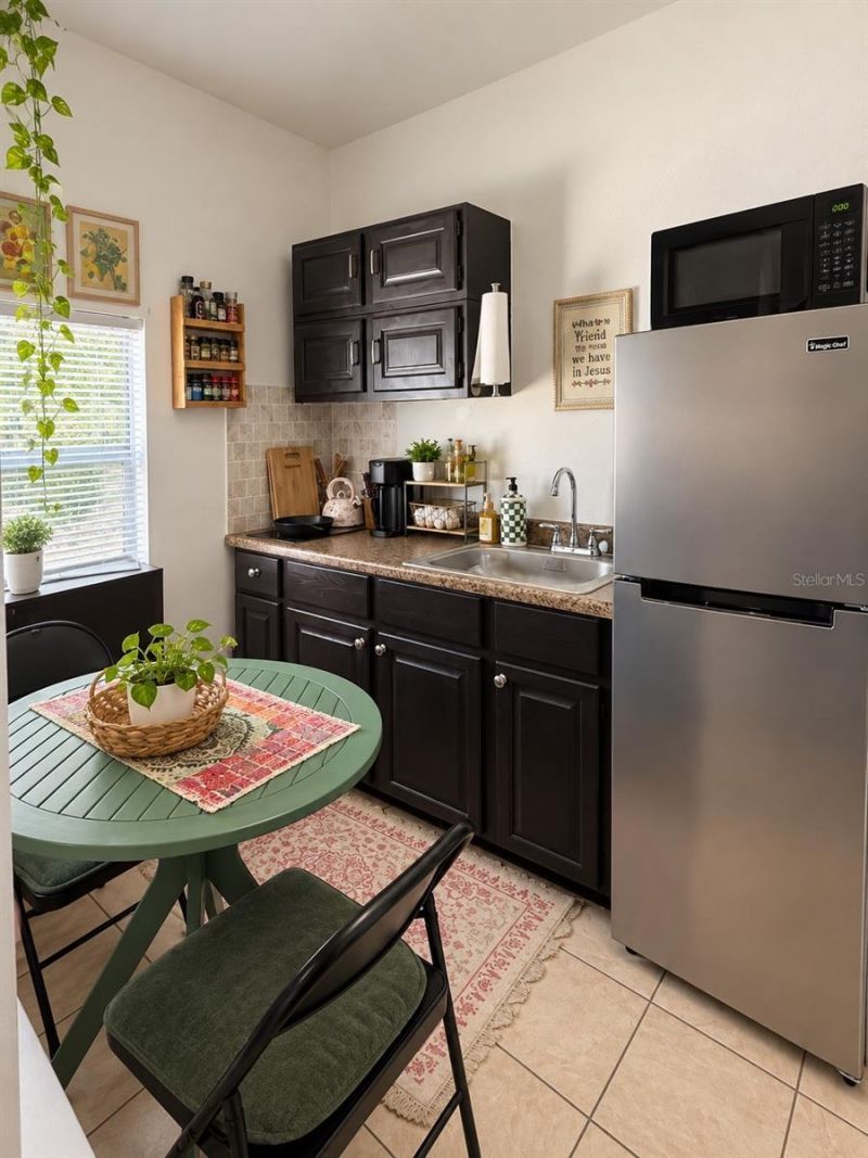 2533 10th Street , Sarasota, FL 34237 Photo
