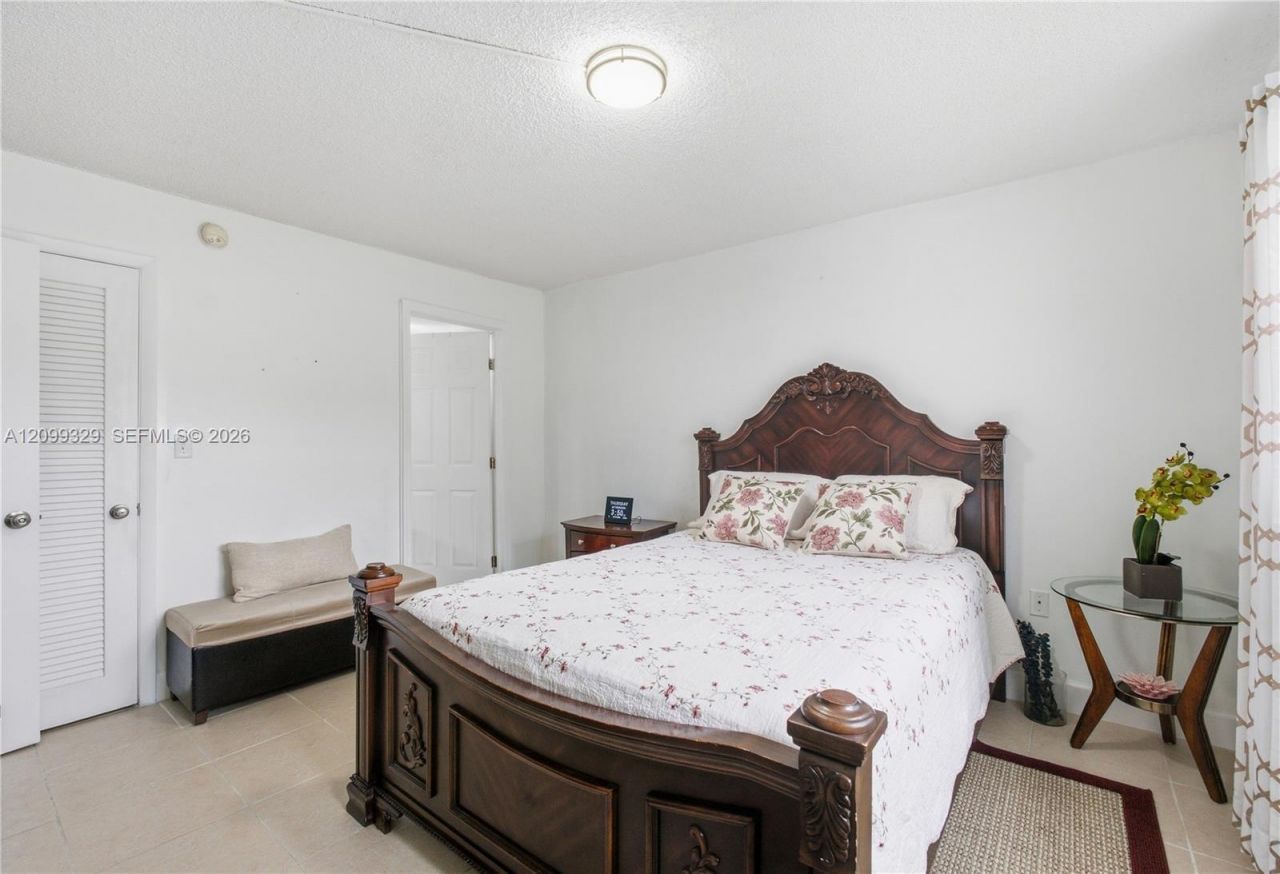 2900 N Pine Island Rd, Unit 209, Sunrise, FL 33322 Photo