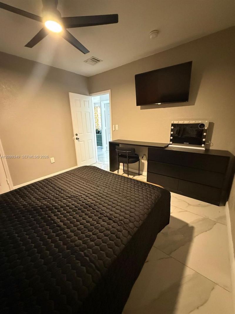1943 NW 98th St , Miami, FL 33147 Photo