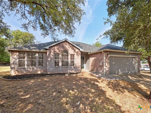 2 Holly Court , Morgans Point Resort, TX 76513