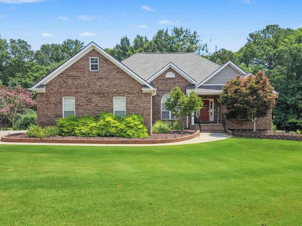 24768 Blossom Lane, Athens, AL 35613