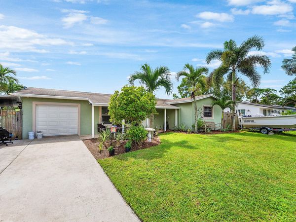 7416 Cocoanut Drive, Greenacres, FL 33467
