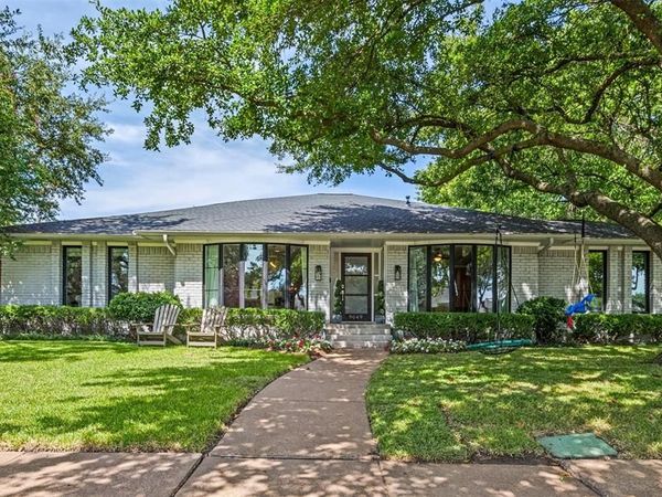 9049 Maguires Bridge Drive , Dallas, TX 75231