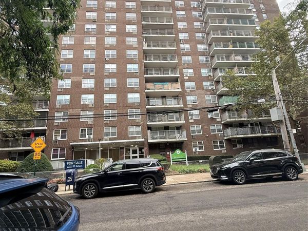 2550 Olinville Avenue , Unit 15H, Bronx, NY 10467