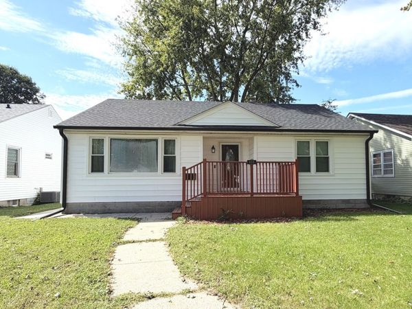 435 S Cannon Avenue , Kankakee, IL 60901