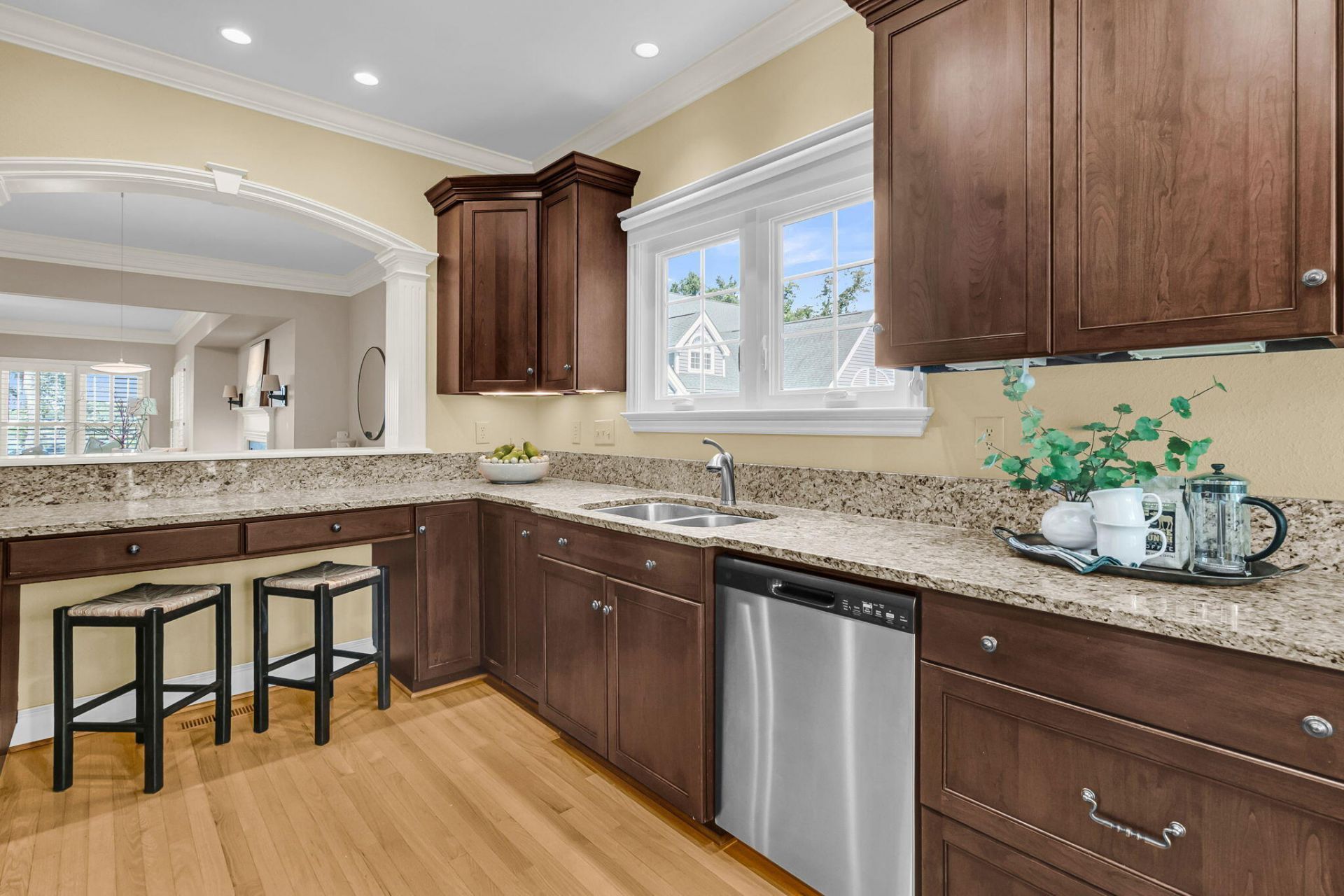 108 Waterfront Plantation Drive Photo 11