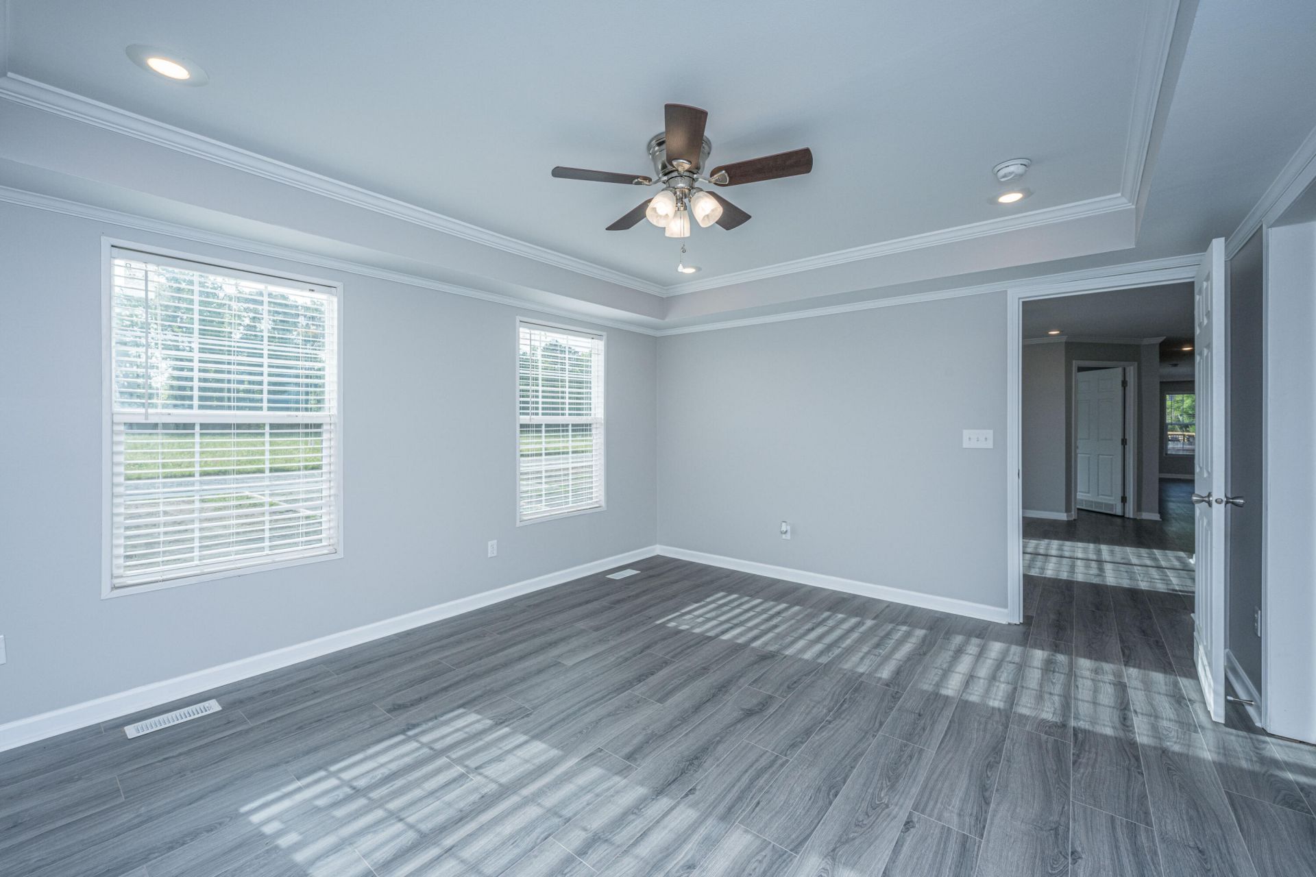 324 Bedford Road Photo 36
