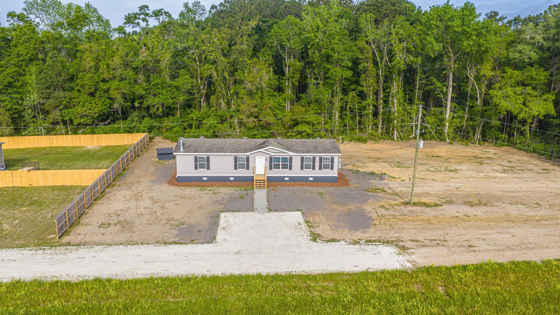 324 Bedford Road Photo 73