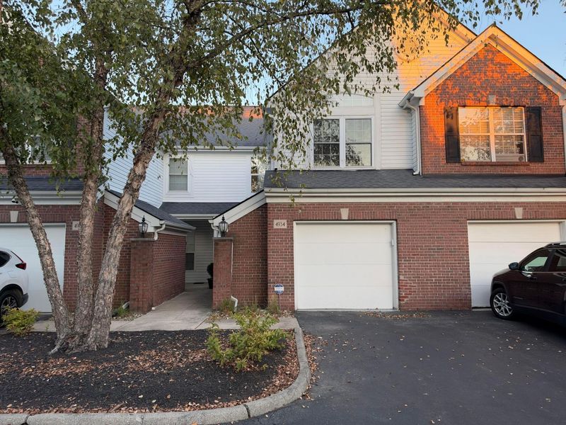 4934 Albany Meadow, Westerville, OH 43081 Photo 2