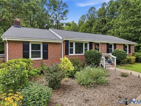 8585 Anderson Court , Mechanicsville, VA 23116
