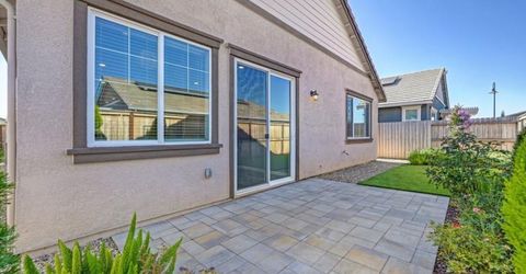 1711 Carson River Loop, Lincoln, CA 95648 Photo