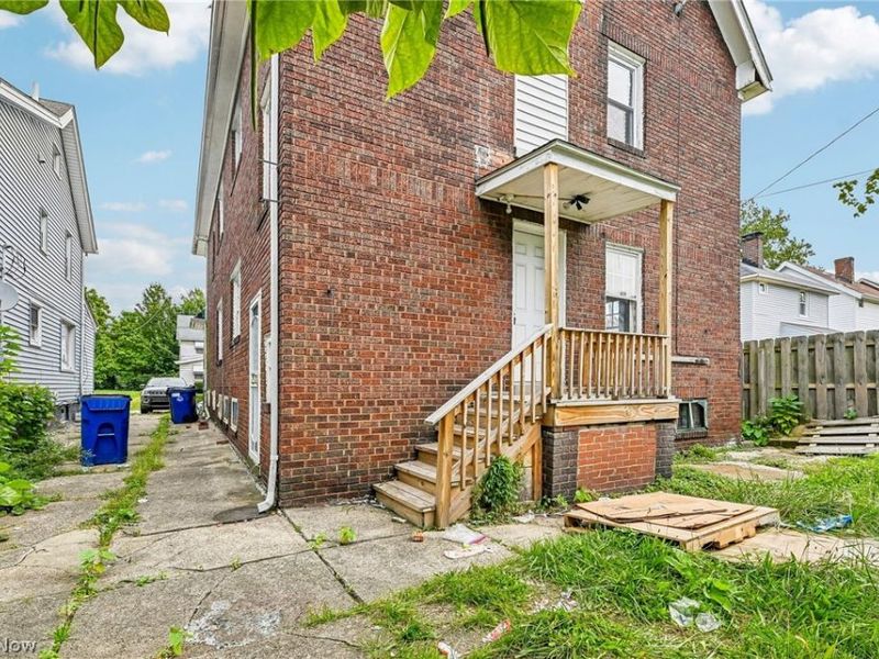 944 Rondel Road, Cleveland, OH 44110 Photo 18