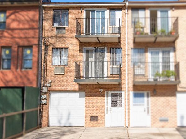 9229 55th Avenue , Unit 2Fl, Elmhurst, NY 11373
