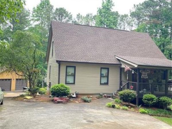 100 Nugget Road , Carrollton, GA 30117