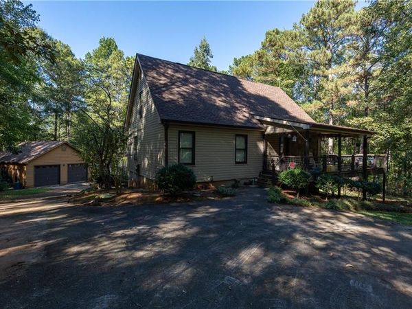100 Nugget Road , Carrollton, GA 30117