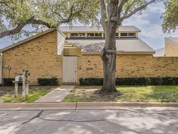 2210 Winter Sunday Way , Arlington, TX 76012