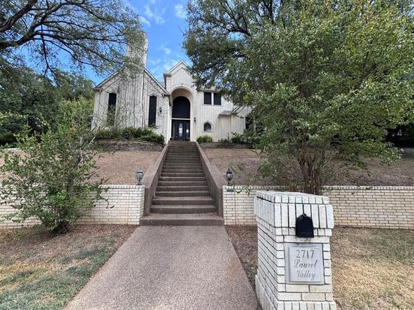 2717 Laurel Valley Lane , Arlington, TX 76006