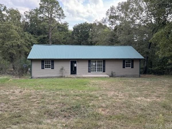 96 Oak Hill Spur , Batesville, AR 72501