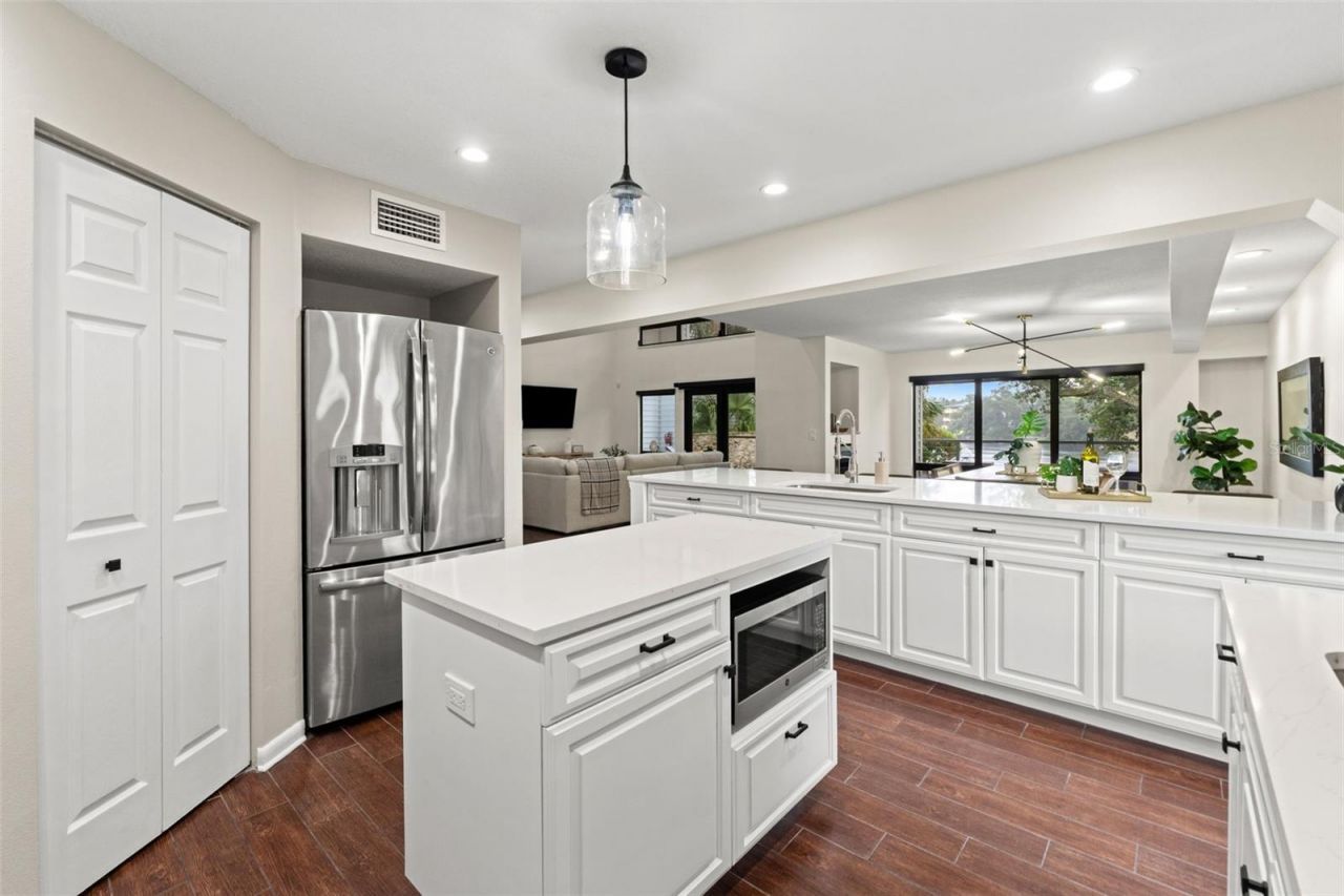 4035 N River View Avenue, Tampa, FL 33607 Photo