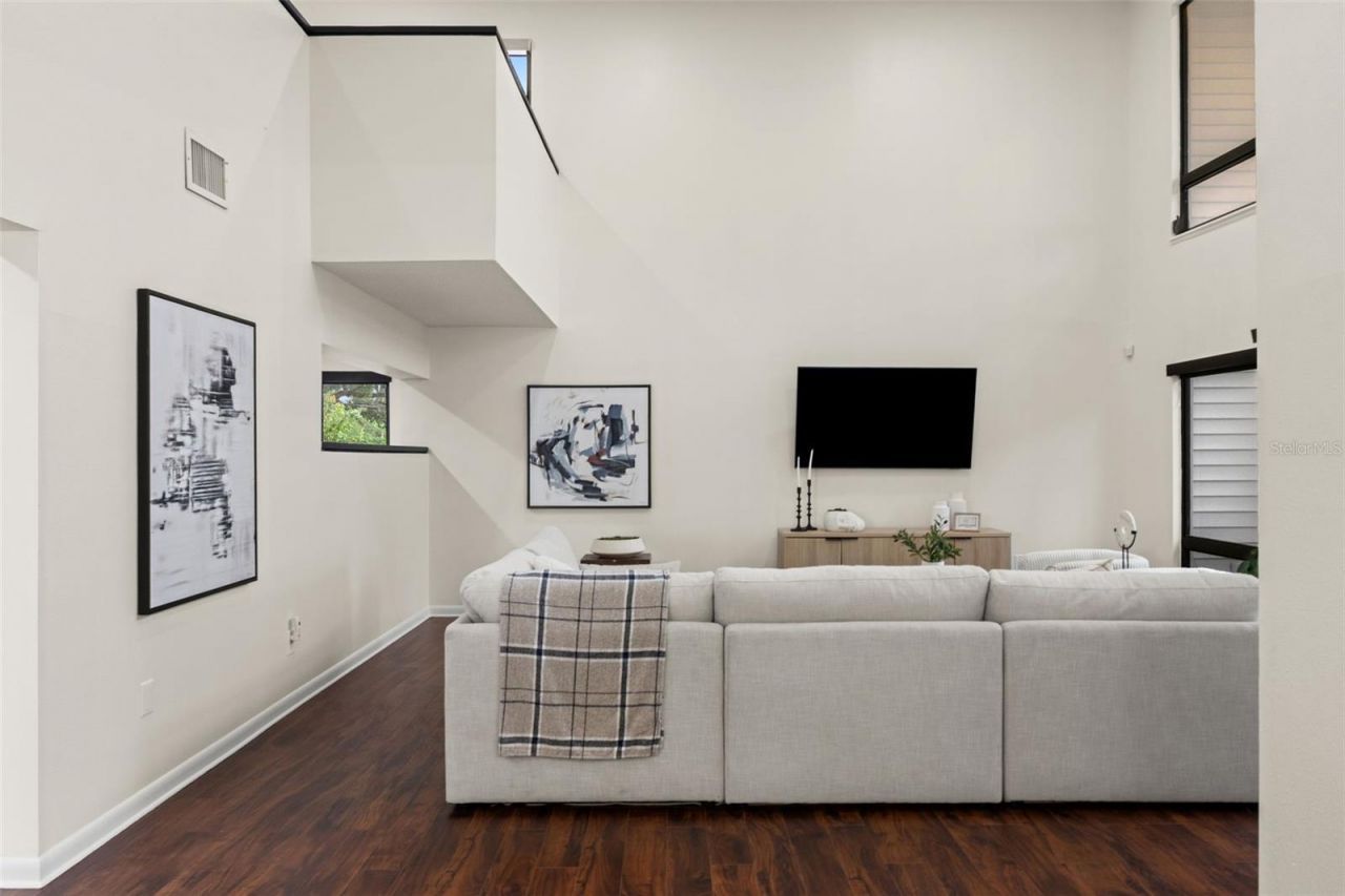 4035 N River View Avenue, Tampa, FL 33607 Photo