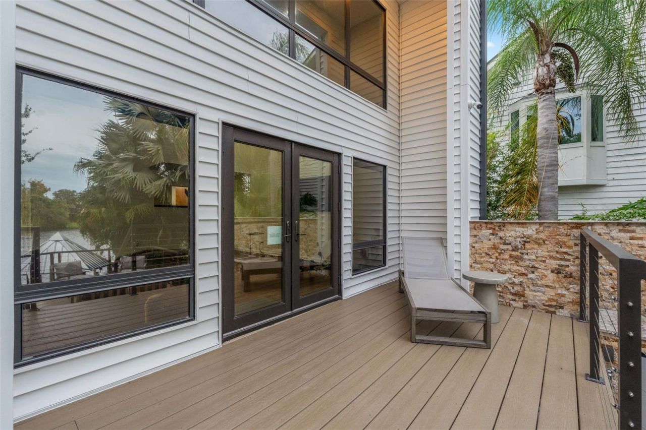 4035 N River View Avenue, Tampa, FL 33607 Photo