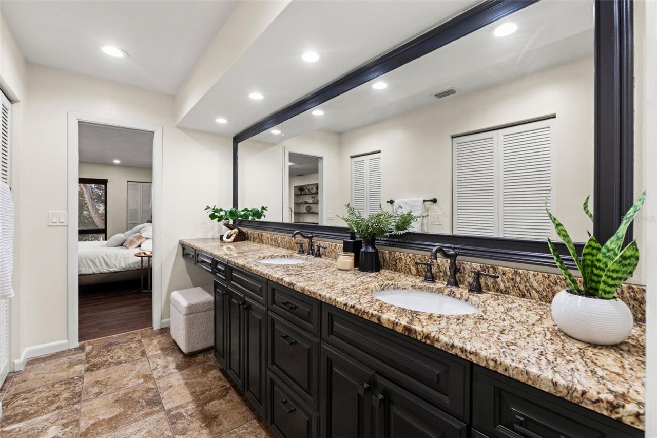4035 N River View Avenue, Tampa, FL 33607 Photo