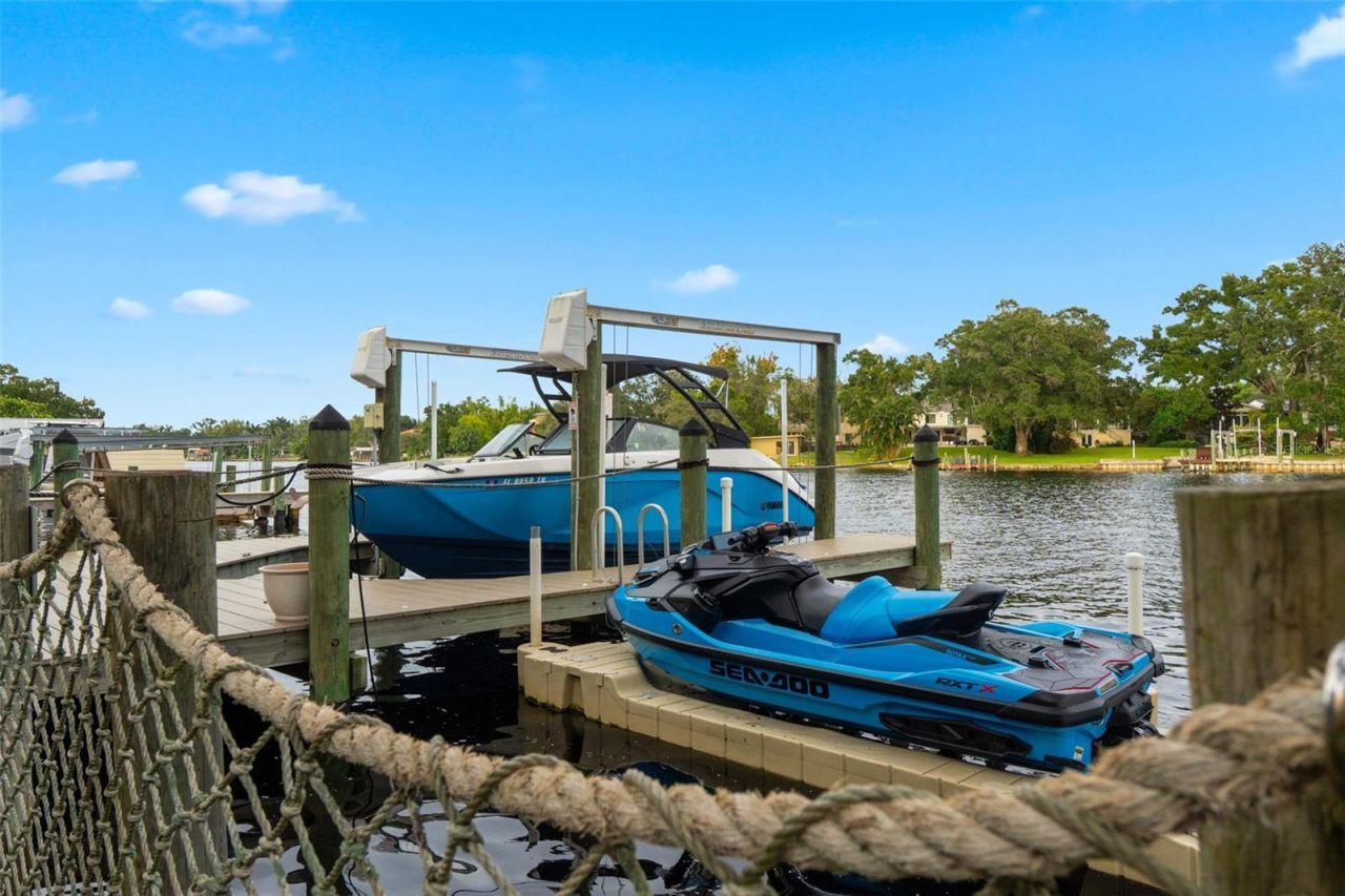 4035 N River View Avenue, Tampa, FL 33607 Photo