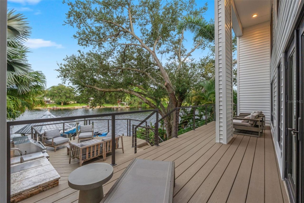4035 N River View Avenue, Tampa, FL 33607 Photo