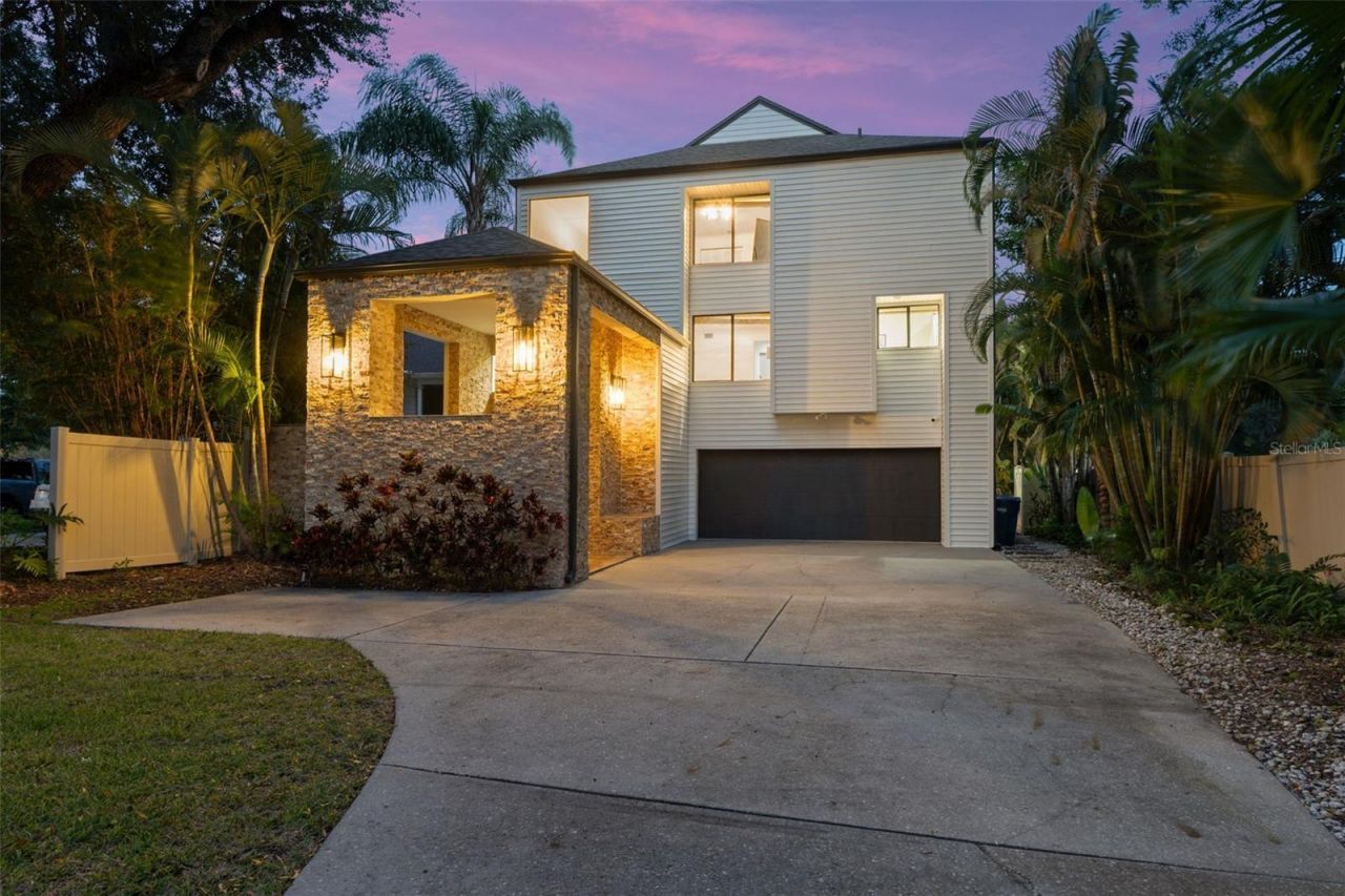 4035 N River View Avenue, Tampa, FL 33607 Photo