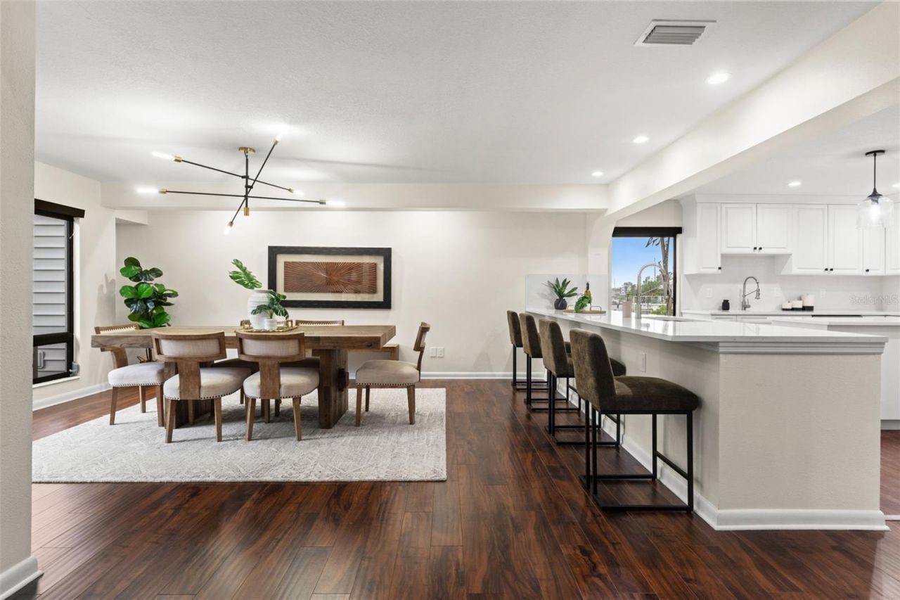 4035 N River View Avenue, Tampa, FL 33607 Photo