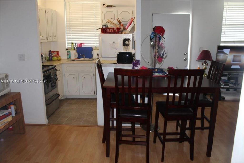 1801 S Treasure Dr, Unit 509, North Bay Village, FL 33141 Photo