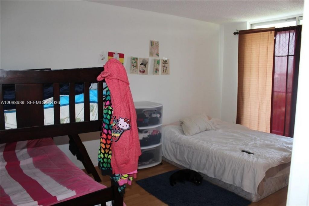 1801 S Treasure Dr, Unit 509, North Bay Village, FL 33141 Photo