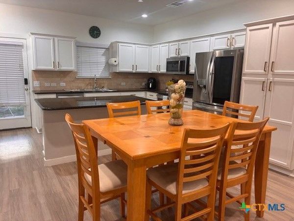620 Lookout Tree Lane , Round Rock, TX 78664