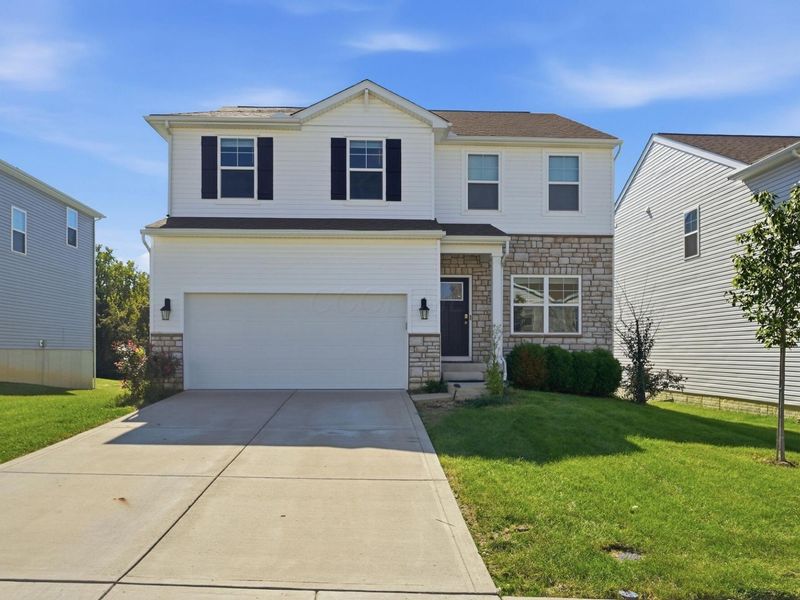 283 Sandburg Drive, Lithopolis, OH 43136 Photo 1