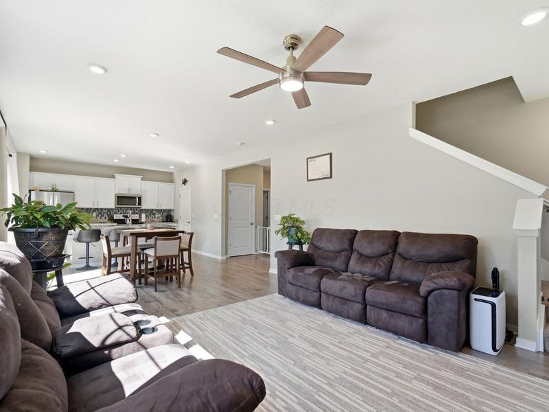 283 Sandburg Drive, Lithopolis, OH 43136 Photo 7