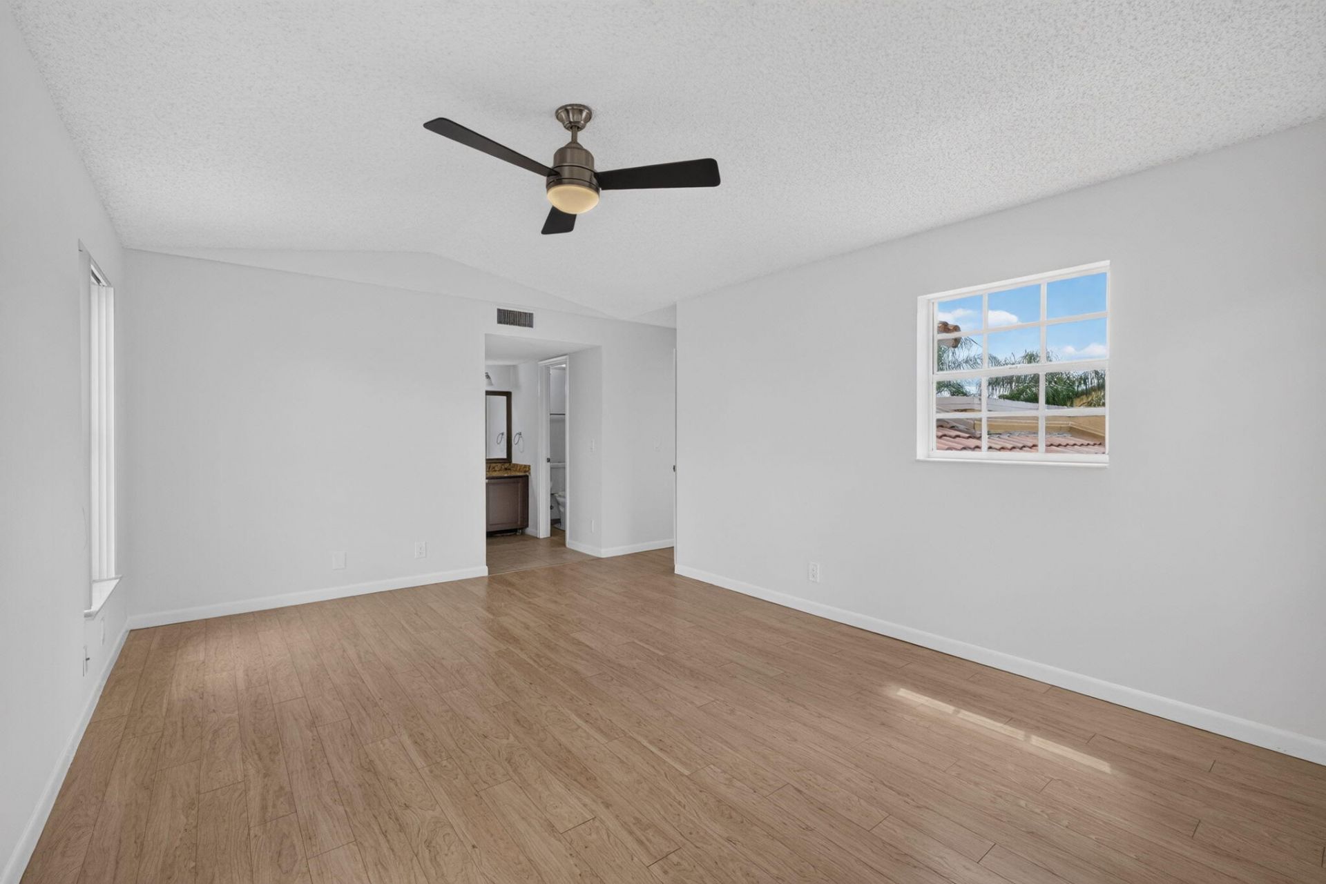 1120 Lake Shore Drive, Unit 204, Lake Park, FL 33403 Photo