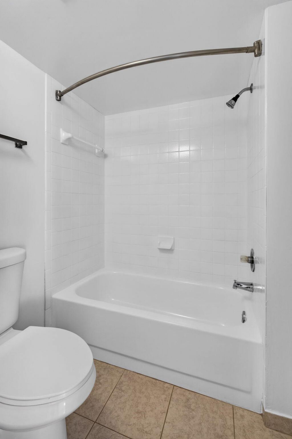 1120 Lake Shore Drive, Unit 204, Lake Park, FL 33403 Photo