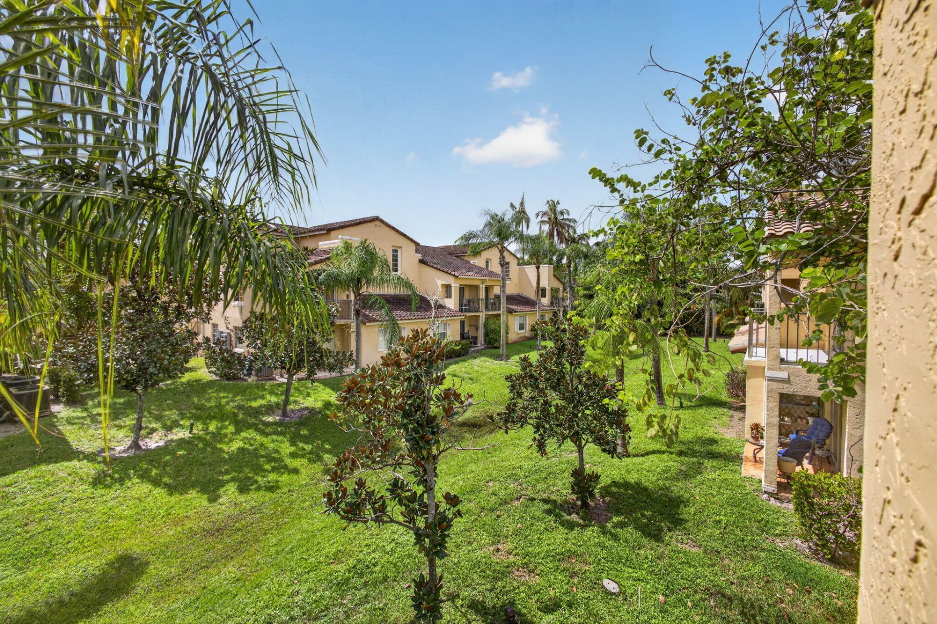 1120 Lake Shore Drive, Unit 204, Lake Park, FL 33403 Photo