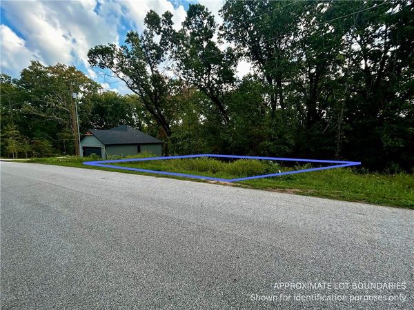 Taransay Drive , Bella Vista, AR 72715