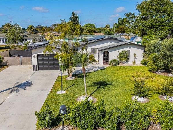106 Starview AVE, LEHIGH ACRES, FL 33936