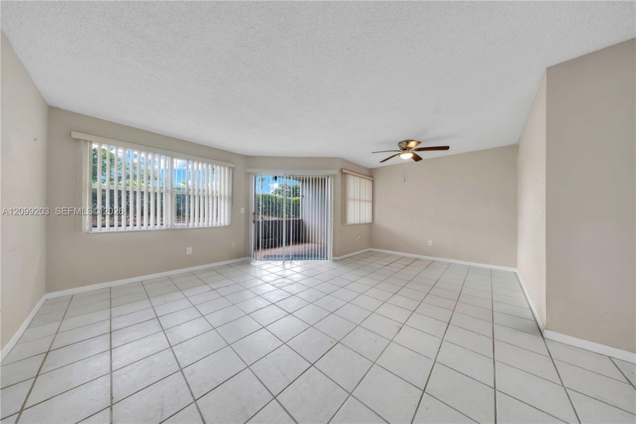 2257 SE 27th Dr, Unit 103-E, Homestead, FL 33035 Photo