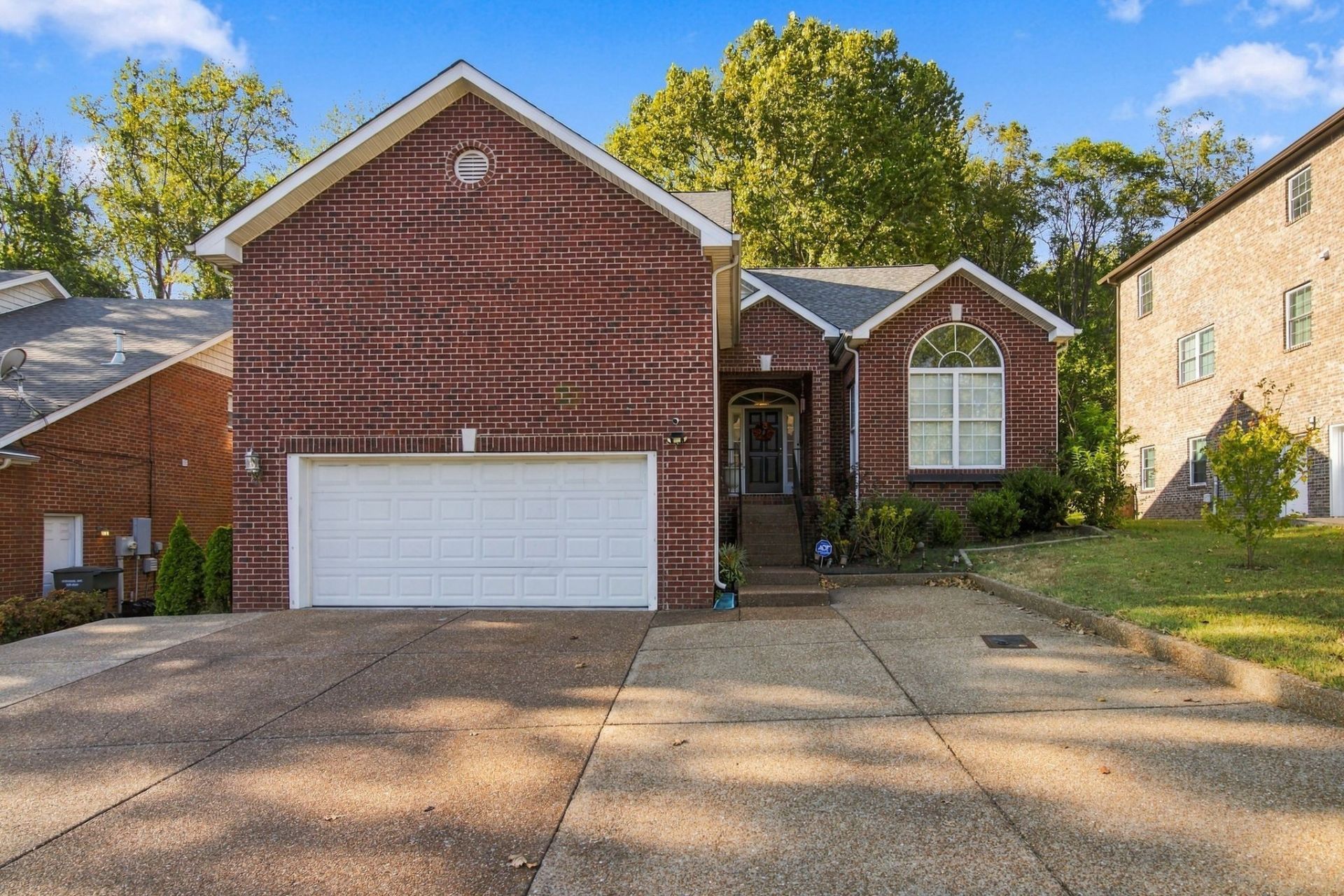 6705 Autumn Oaks Dr Brentwood, TN 37027
