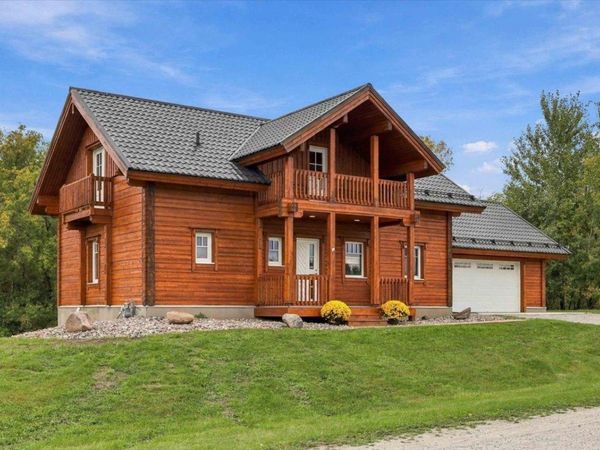 905 Eldris Way, Mora, MN 55051