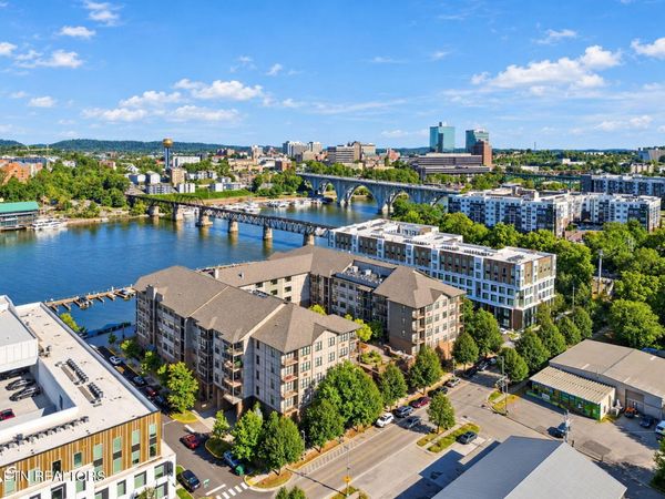 445 W Blount Ave, Knoxville, TN 37920